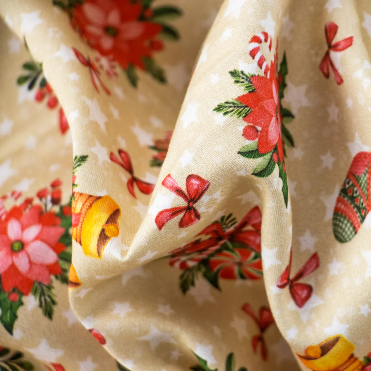 Bambino Giesse Scampoli Tessuti In Cotone>BABY COTONE DIGITALE CAMPANELLE FIOCCHI