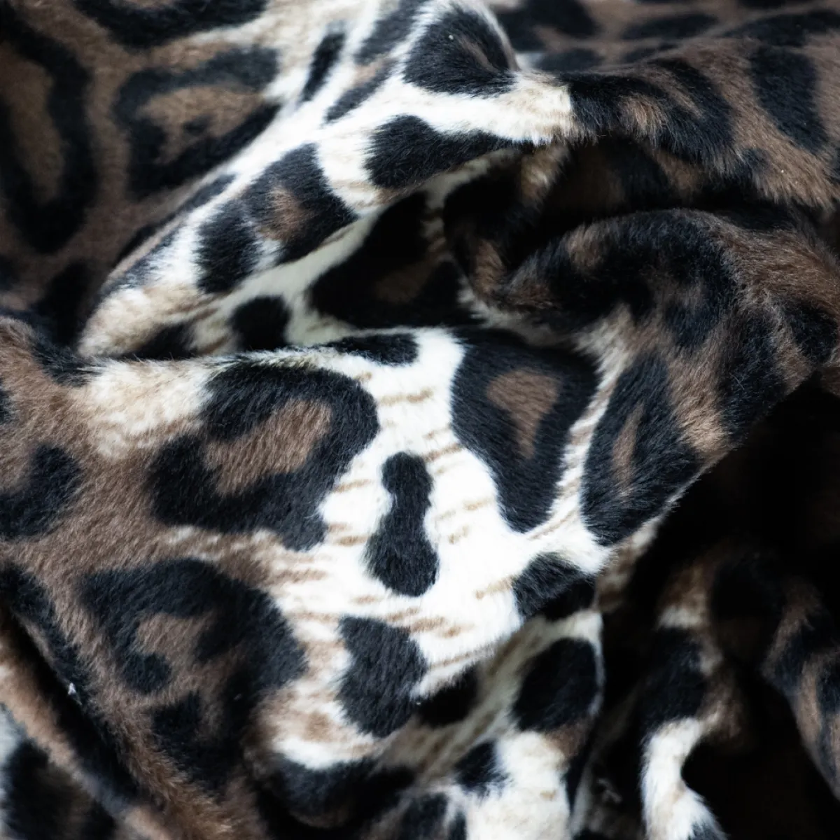 Giesse Scampoli Pelliccia Sintetica E Finta Pelle|Tessuti Tecnici Per L'Arredo>CAVALLINO ANIMALIER