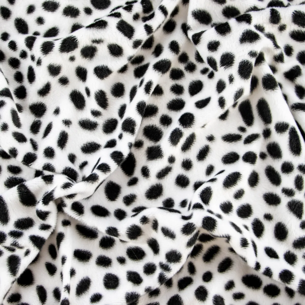 Giesse Scampoli Pelliccia Sintetica E Finta Pelle|Tessuti Tecnici Per L'Arredo>CAVALLINO DALMATA
