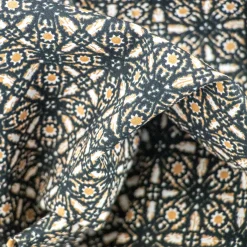 Giesse Scampoli Fantasie Moda>COTONE NICOLETTA GEOMETRICO