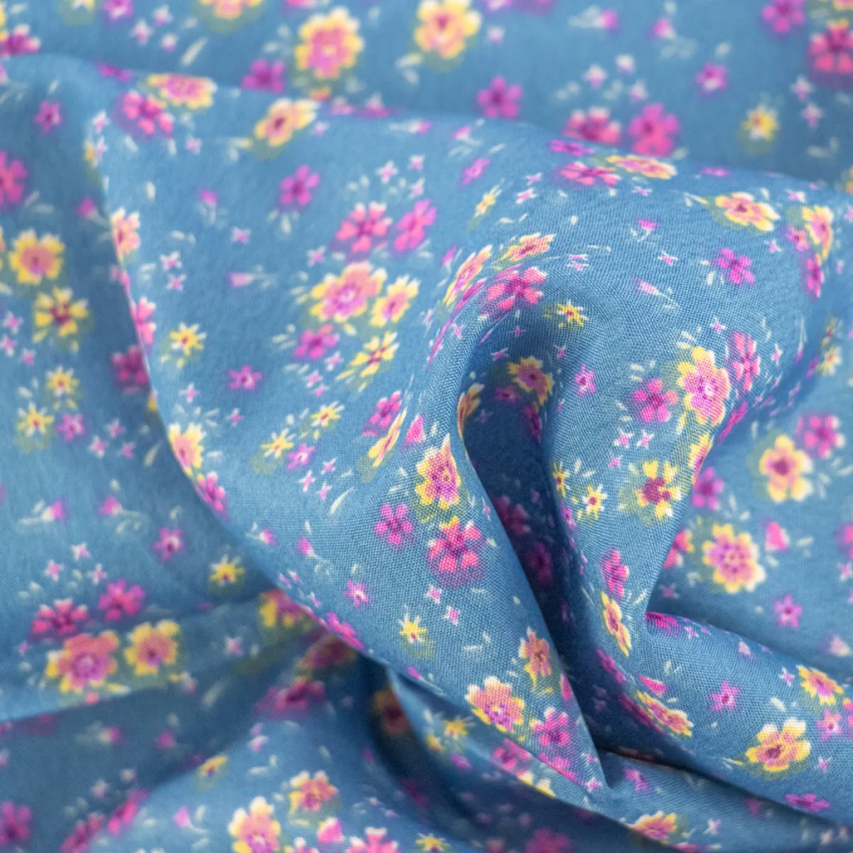 Giesse Scampoli Fantasie Moda>CREPE NICOLETTA MULTIFIORI