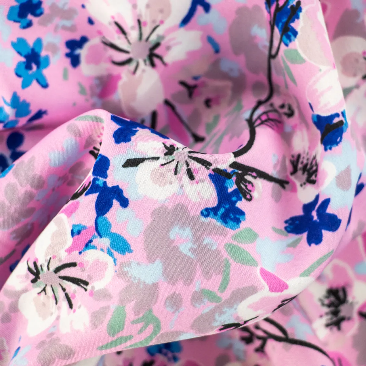 Giesse Scampoli Fantasie Moda>CREPE NICOLETTA MULTIFIORI