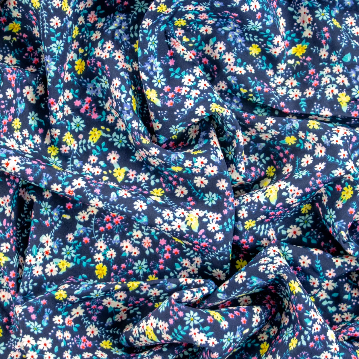 Giesse Scampoli Fantasie Moda>CREPE NICOLETTA MULTIFIORI