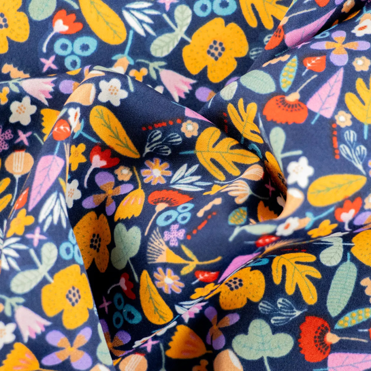 Giesse Scampoli Fantasie Moda>CREPE NICOLETTA MULTIFIORI