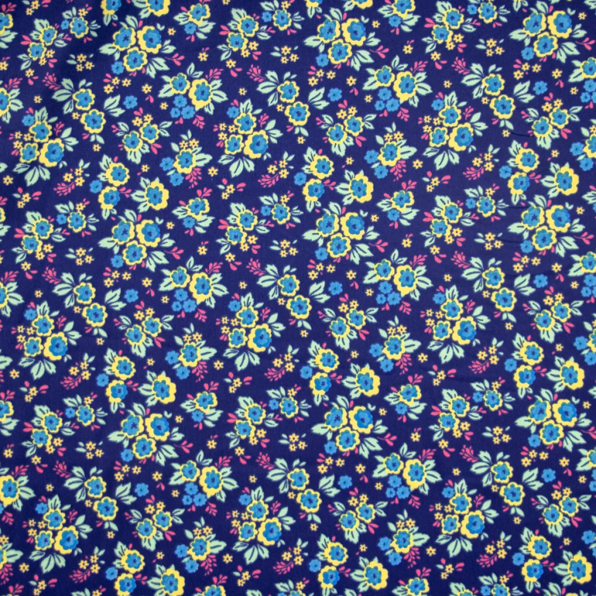 Giesse Scampoli Fantasie Moda>CREPE NICOLETTA MULTIFIORI
