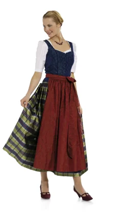Cartamodelli Burda Abiti><noscript><img width=