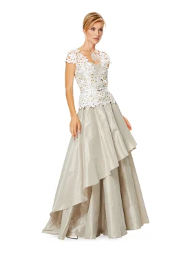 Cartamodelli Burda Abiti><noscript><img width=