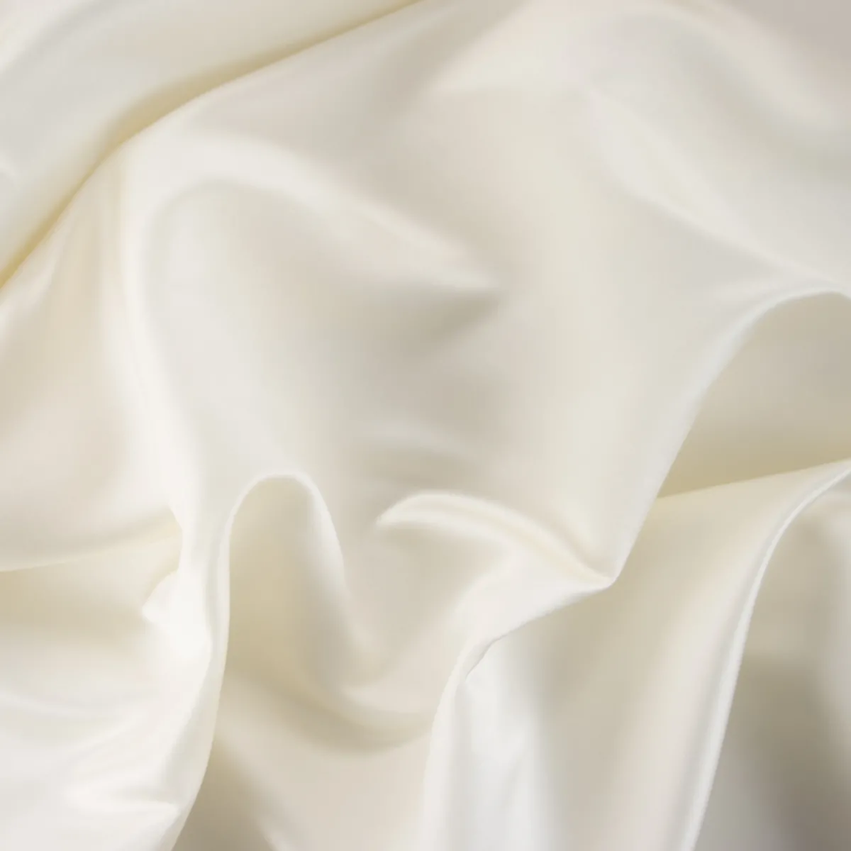 Giesse Scampoli Tessuti Tinta Unita>DUCHESSE PYRENEES SPOSA
