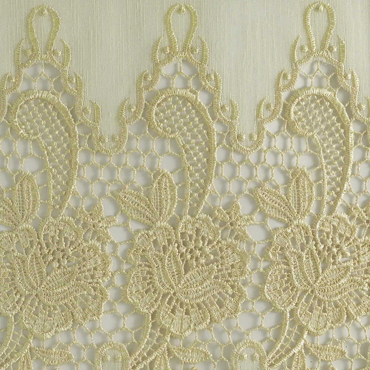Giesse Scampoli Tende Classiche>MACRAMÈ BARBA TENDA DOPPIA BALZA MACRAME'