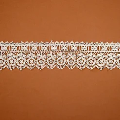 Giesse Scampoli Pizzi>PIZZO MACRAME CON PASSANASTRO