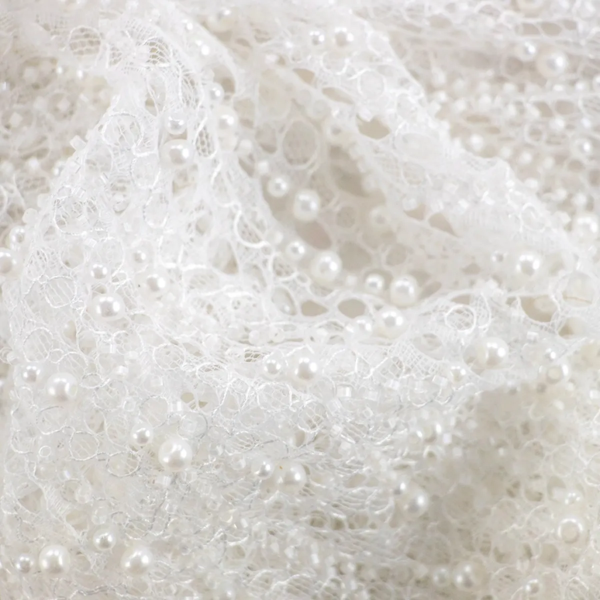 Giesse Scampoli Tessuti In Pizzo>PIZZO MACRAME CON PERLINE IACOPEN SPOSA