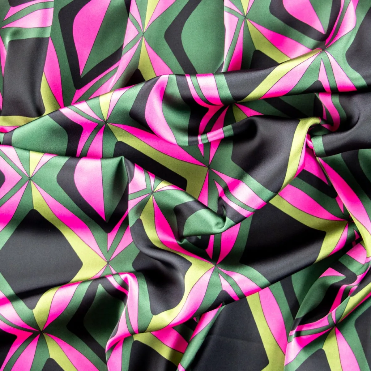 Giesse Scampoli Fantasie Moda>RASO NICOLETTA GEOMETRIE