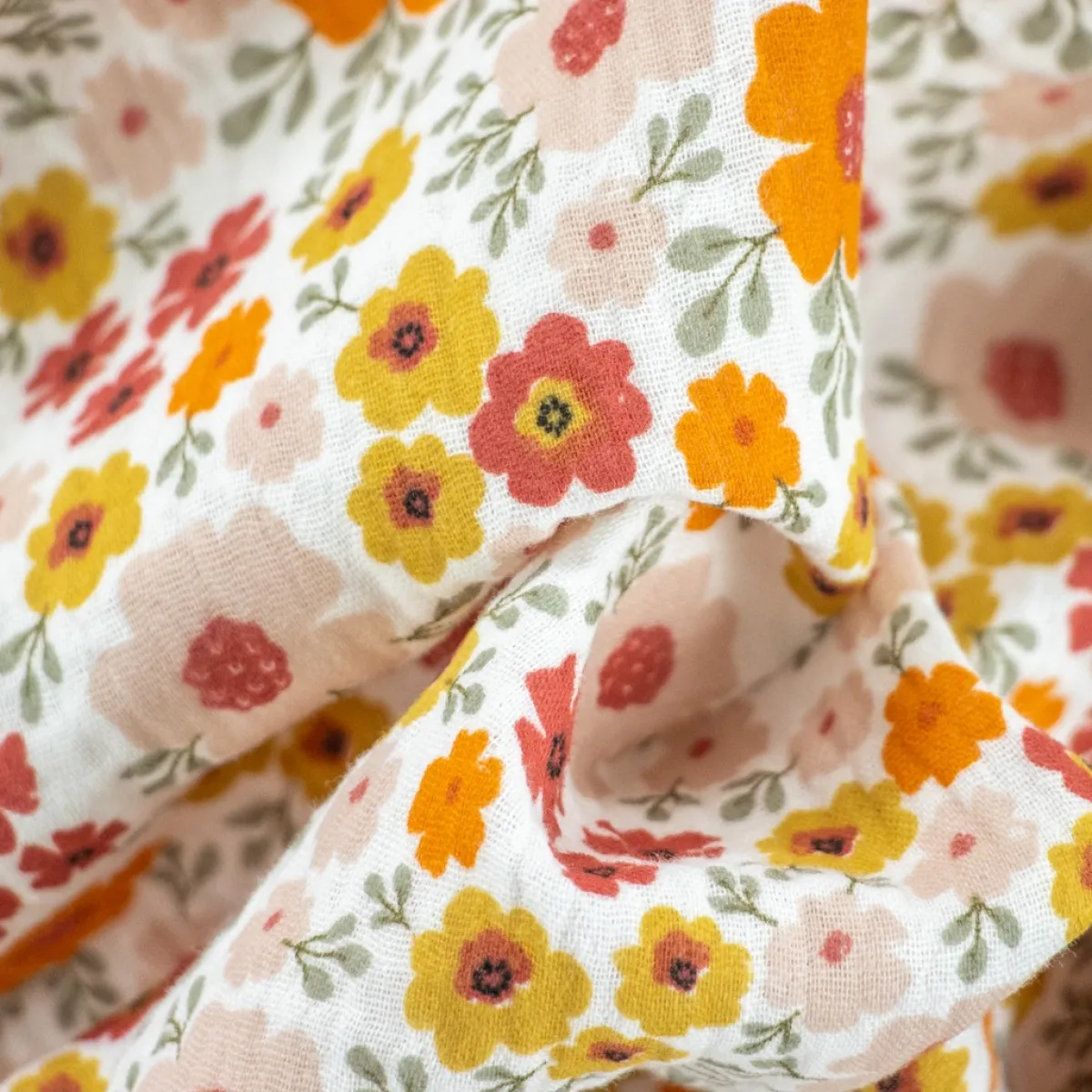 Bambino Giesse Scampoli Tessuti In Cotone|Fantasie Moda>TELA INDIANA FANTASIA FLOWERS