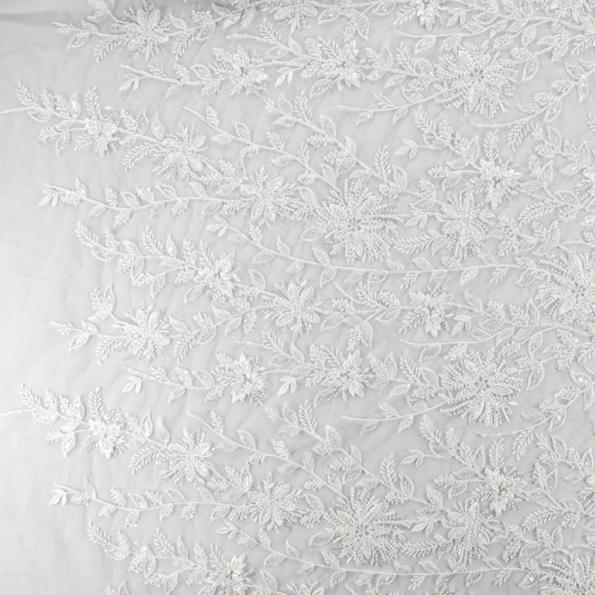 Giesse Scampoli Tessuti In Pizzo|Tessuti Tinta Unita>TULLE RICAMATO CON PERLINE ROUEN SPOSA
