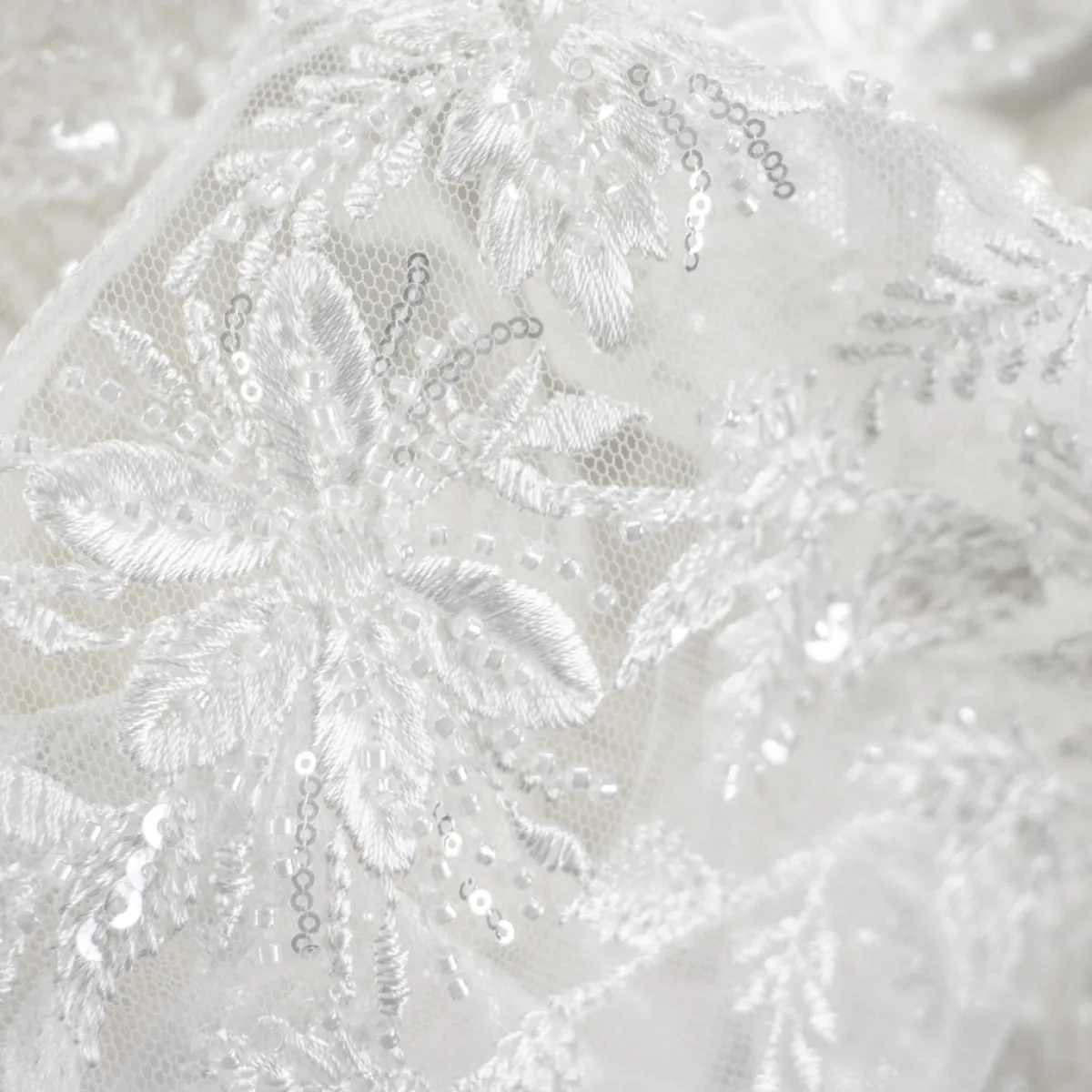 Giesse Scampoli Tessuti In Pizzo|Tessuti Tinta Unita>TULLE RICAMATO CON PERLINE ROUEN SPOSA