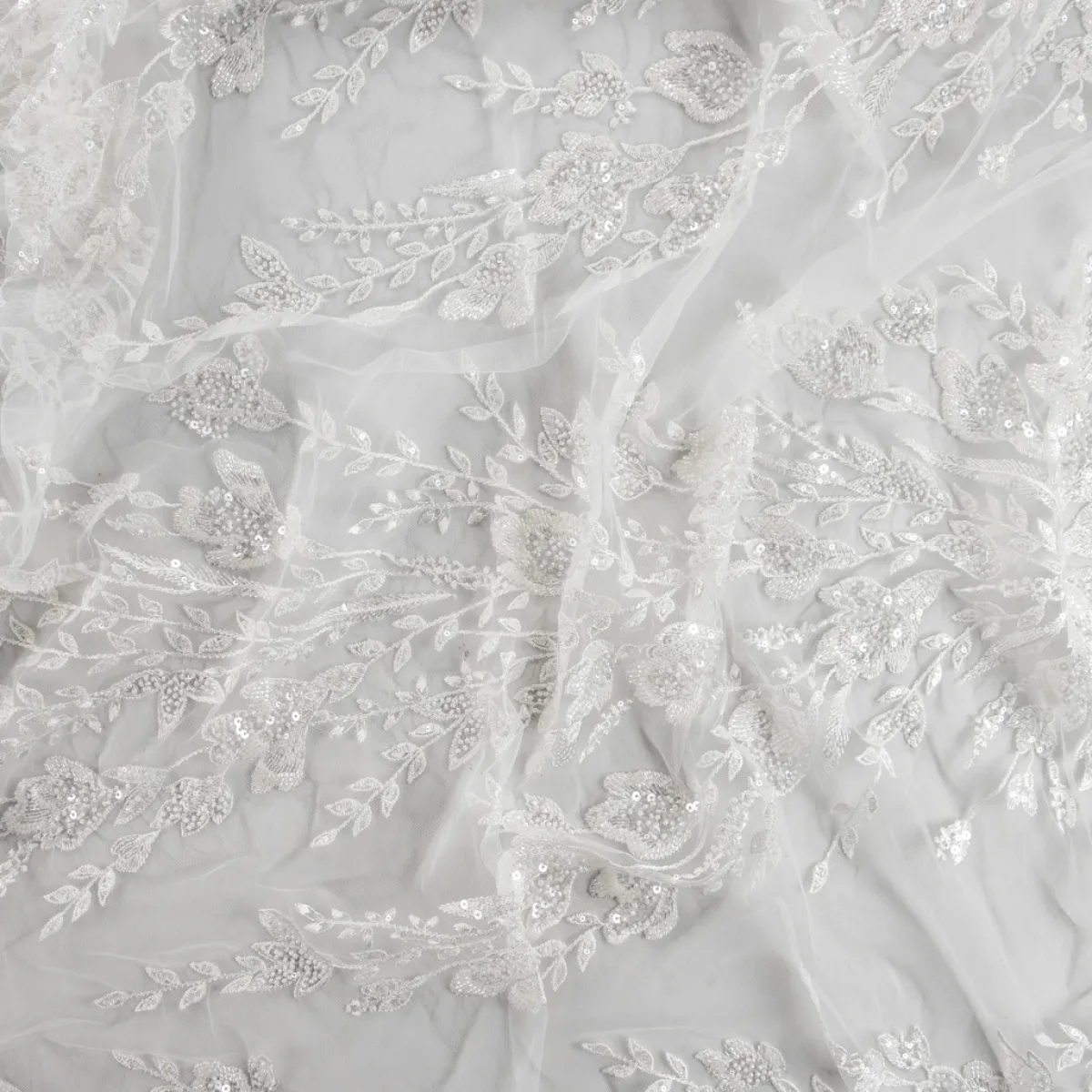 Giesse Scampoli Tessuti In Pizzo|Tessuti Tinta Unita>TULLE RICAMATO CON PERLINE VERTOU SPOSA