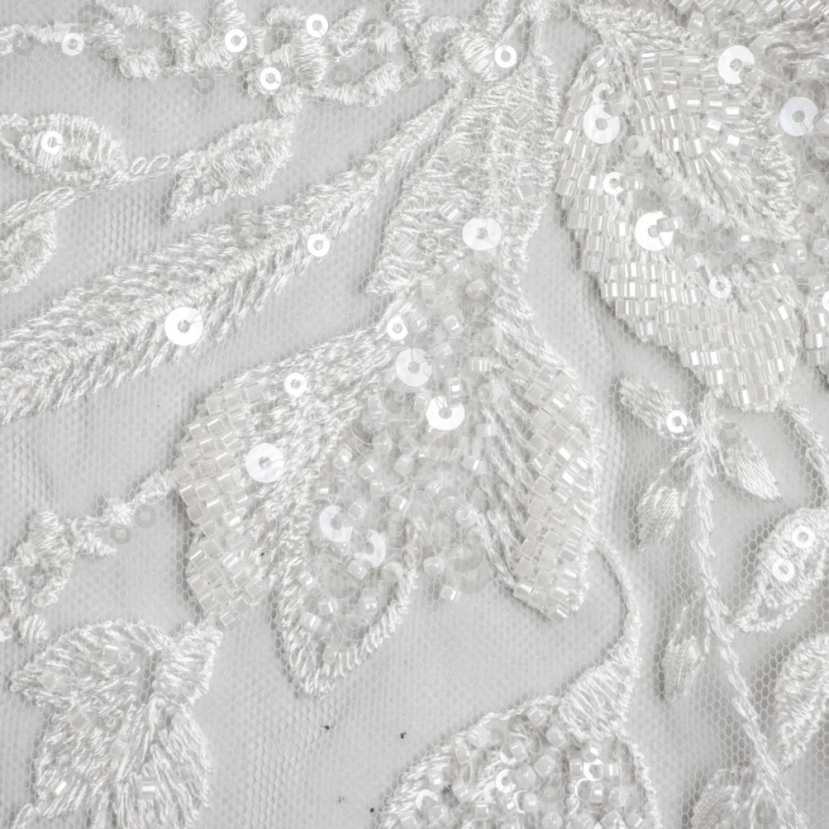 Giesse Scampoli Tessuti In Pizzo|Tessuti Tinta Unita>TULLE RICAMATO CON PERLINE VERTOU SPOSA