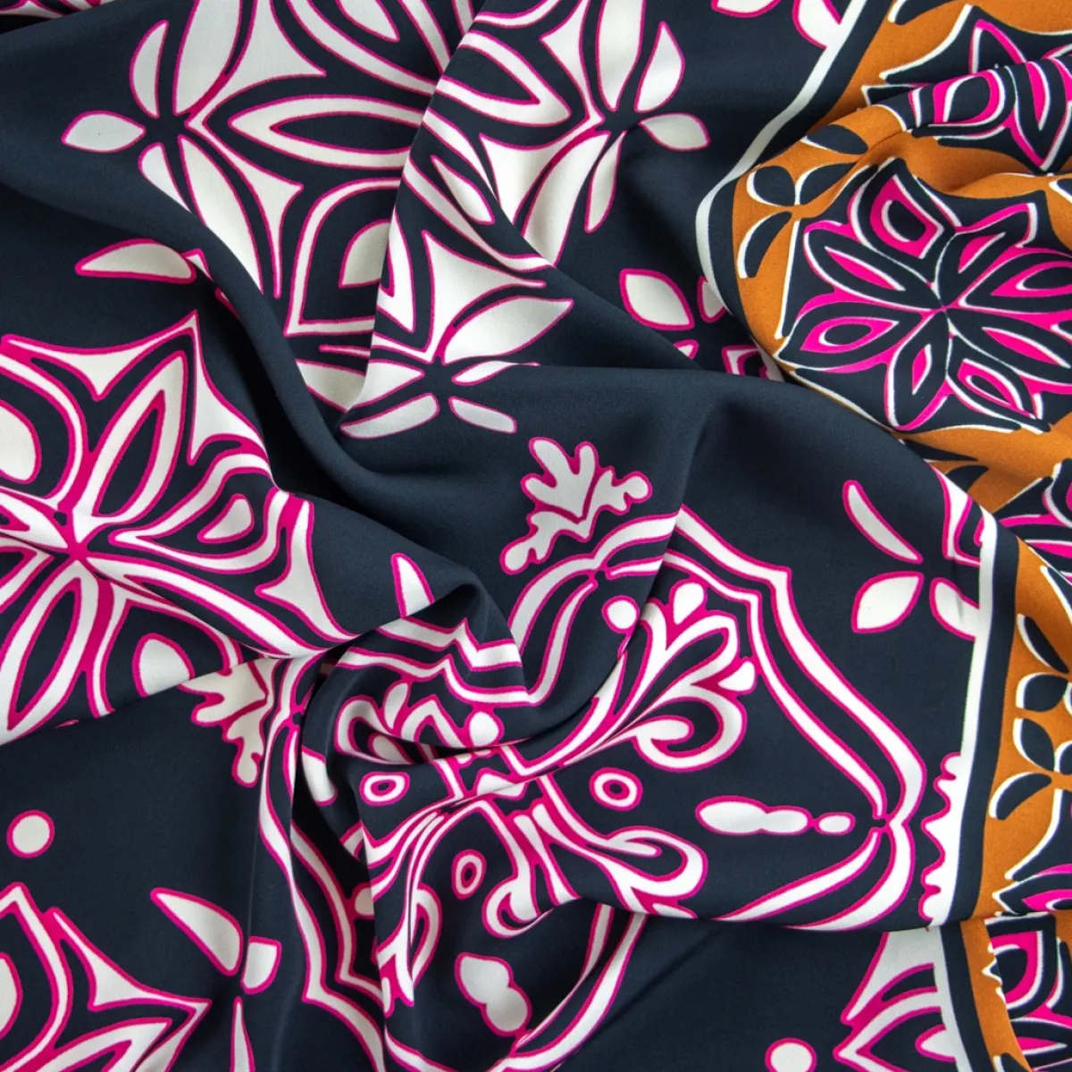 Giesse Scampoli Fantasie Moda>TWILL NICOLETTA ASTRATTO