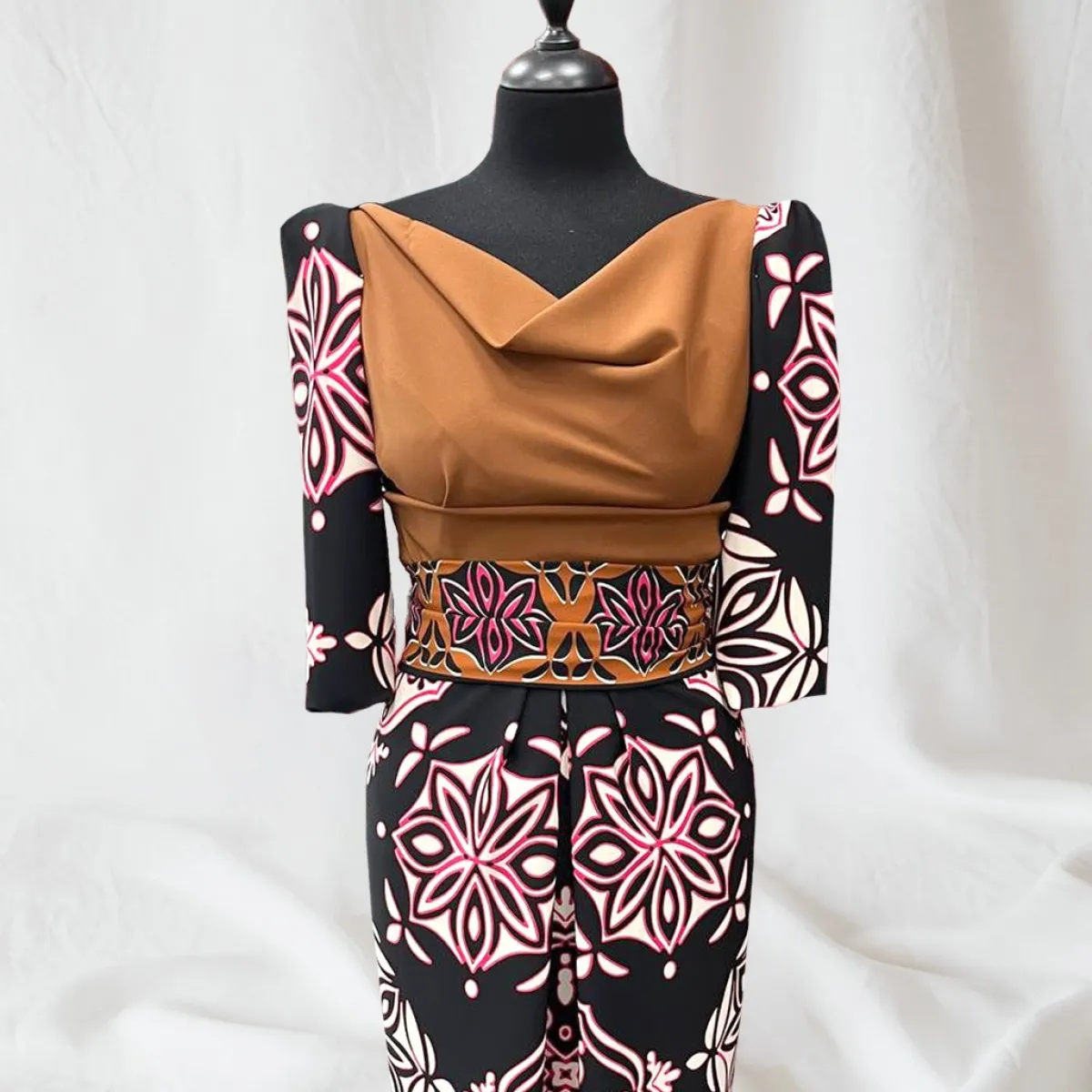 Giesse Scampoli Fantasie Moda>TWILL NICOLETTA ASTRATTO
