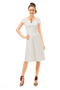 Cartamodelli Burda Top|Abiti><noscript><img width=